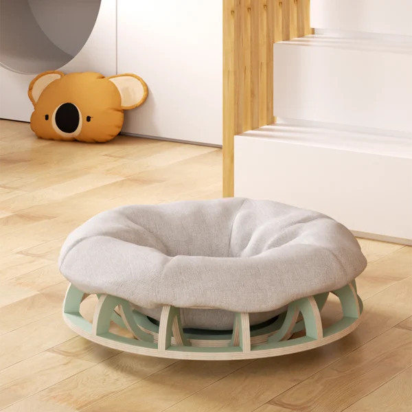 Whirlwind Wooden Cat & Dog Bed, Spinning Saucer Design